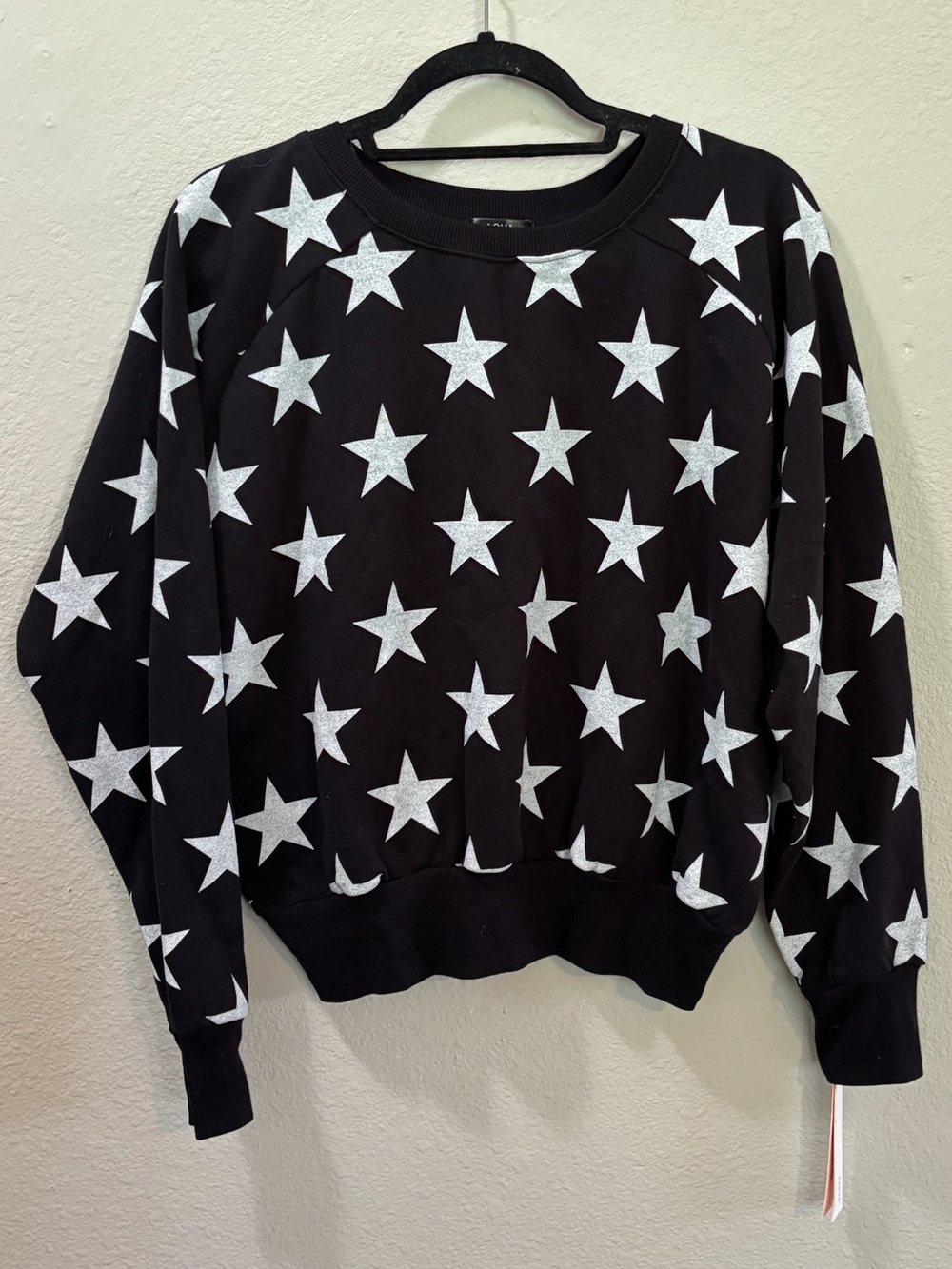 AQUA Athletic Black White Star Print Sweatshirt Size Small NWT